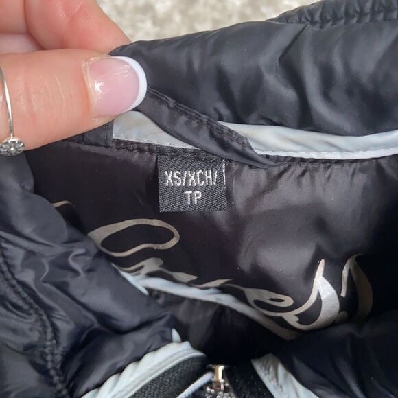 Guess Black Quilted Jacket - Picture 11 of 14